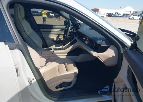 2022 Porsche Taycan z USA, uszkodzony, nr VIN WP0AA2Y11NSA15664